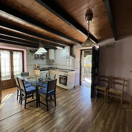 Casa Hortensias 2 Pendueles At-1557-as *